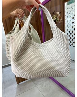 Bolsa Grande De Ombro Texturizada Com Alças Duplas... - Closet