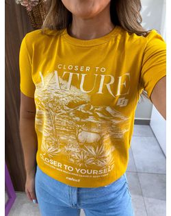 Camiseta Closer To Nature Amarela Colcci - 541484... - Closet