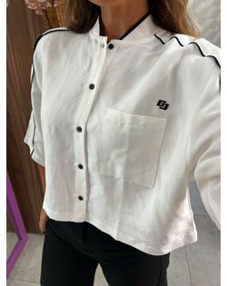 Camisa Feminina Alfaiataria Boy Em Linho Off Rivie... - Closet