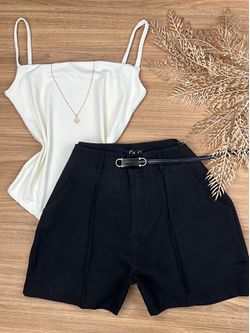 Short com Cinto Alfaiataria Preto - LOJA ANDRESSA FREITAS