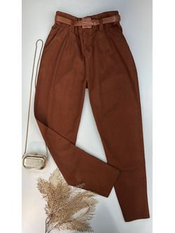 Calça Cenoura Com Cinto Encapado Terra Cota