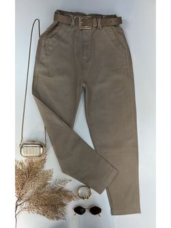 Calça Cenoura MOM Com Cinto Bege