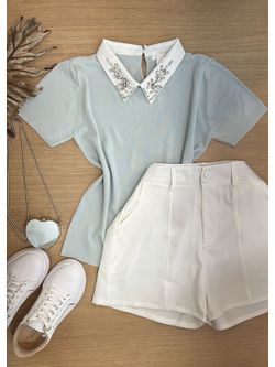 Blusa Gola Polo Com pedrarias azul bebê - LOJA ANDRESSA FREITAS