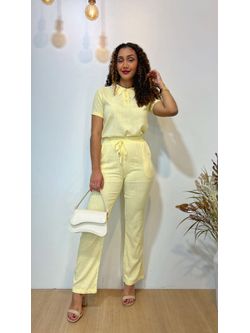 Conjunto De Polo Viscolinho Com Elastano Amarelo Manteiga - LOJA ANDRESSA FREITAS