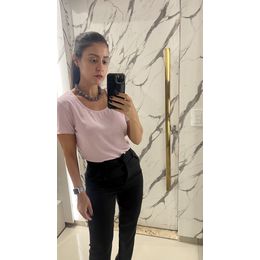 BLUSA LISA ABERTURA NAS COSTAS LILAS - 0001590037 - LARA CASTRO CLOSET