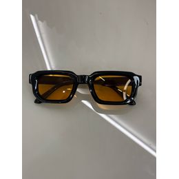 OCULOS 68 PRETO - 0007100002 - LARA CASTRO CLOSET
