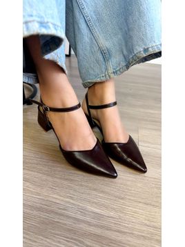 Scarpin chanel Betina marrom
