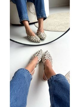 SAPATILHA MÁRCIA OFF