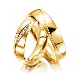Aliança para Casamento Ondas de Diamantes - Ouro 18k - Helder Joalheiros