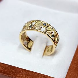 Anel de Formatura em Ouro 18k Personalizado para o curso de Música com Emblema de Lira - Helder Joalheiros 