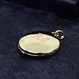 Relicário Aurum Eternum em Ouro 18k Oval com a Letra Fosca - Helder Joalheiros