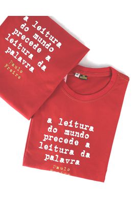 Camiseta Paulo Freire Leitura - Vermelha - Tertúlia Produtos Literários