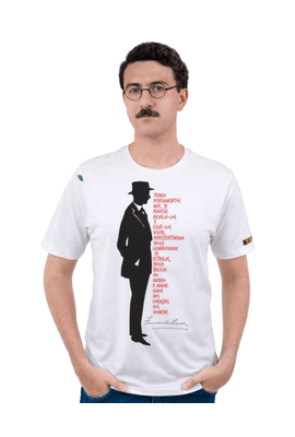 Camiseta Fernando Pessoa - Branca - Tertúlia Produtos Literários