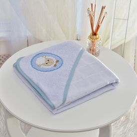 Toalha Bebê Quadrada Com Forro e Capuz Carneirinho Moldura Azul - TexNew Bebê