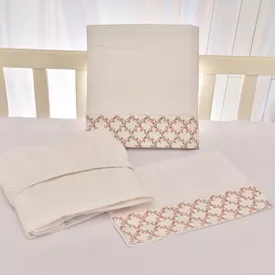 Jogo de Lençol Bebê de Percal Soft 150 Com Fita Floral 3 Peças - TexNew Bebê