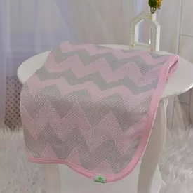 Manta Bebê Jacquard Chevron Rosa e Cinza - TexNew Bebê