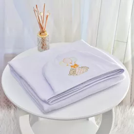 Toalha Bebê Retangular GG Com Forro e Capuz Ursinho Com Bexigas Branco - TexNew Bebê