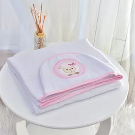 Toalha Bebê Retangular GG Com Forro e Capuz Ovelinha Com Moldura Rosa - TexNew Bebê