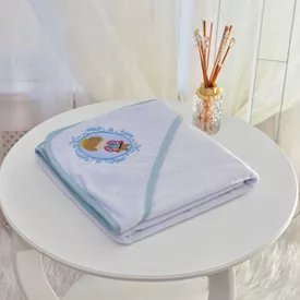 Toalha Bebê Quadrada Com Forro e Capuz Príncipe Moldura Azul - TexNew Bebê