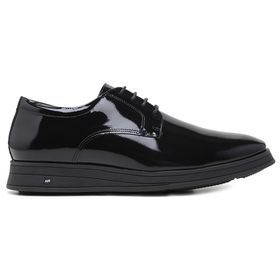 Sapato Jota Pe Casual Preto em Couro Verniz Air Im... - MADOK