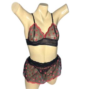 Conjunto Coração Com Sainha (ID1118)- - Preto c/ Vermelho - lojasacaso.com.br Lingerie Sensual e Sex Shop