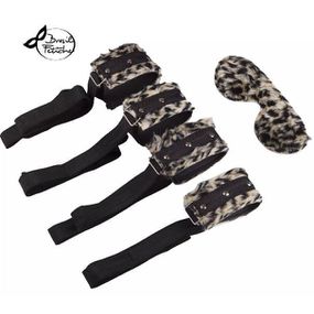 Kit Bondagem e Venda em Pelúcia (KBOO104-ST638) - Onça - lojaSeduzir.com.br Sex Shop e Lingerie Sensual em BH