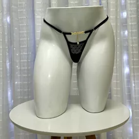 Calcinha Perigosa Preta Íntima Delas (ID1099P) - Me Come - Tabuê Sex shop atacado - Produtos eróticos com preços de fábrica.