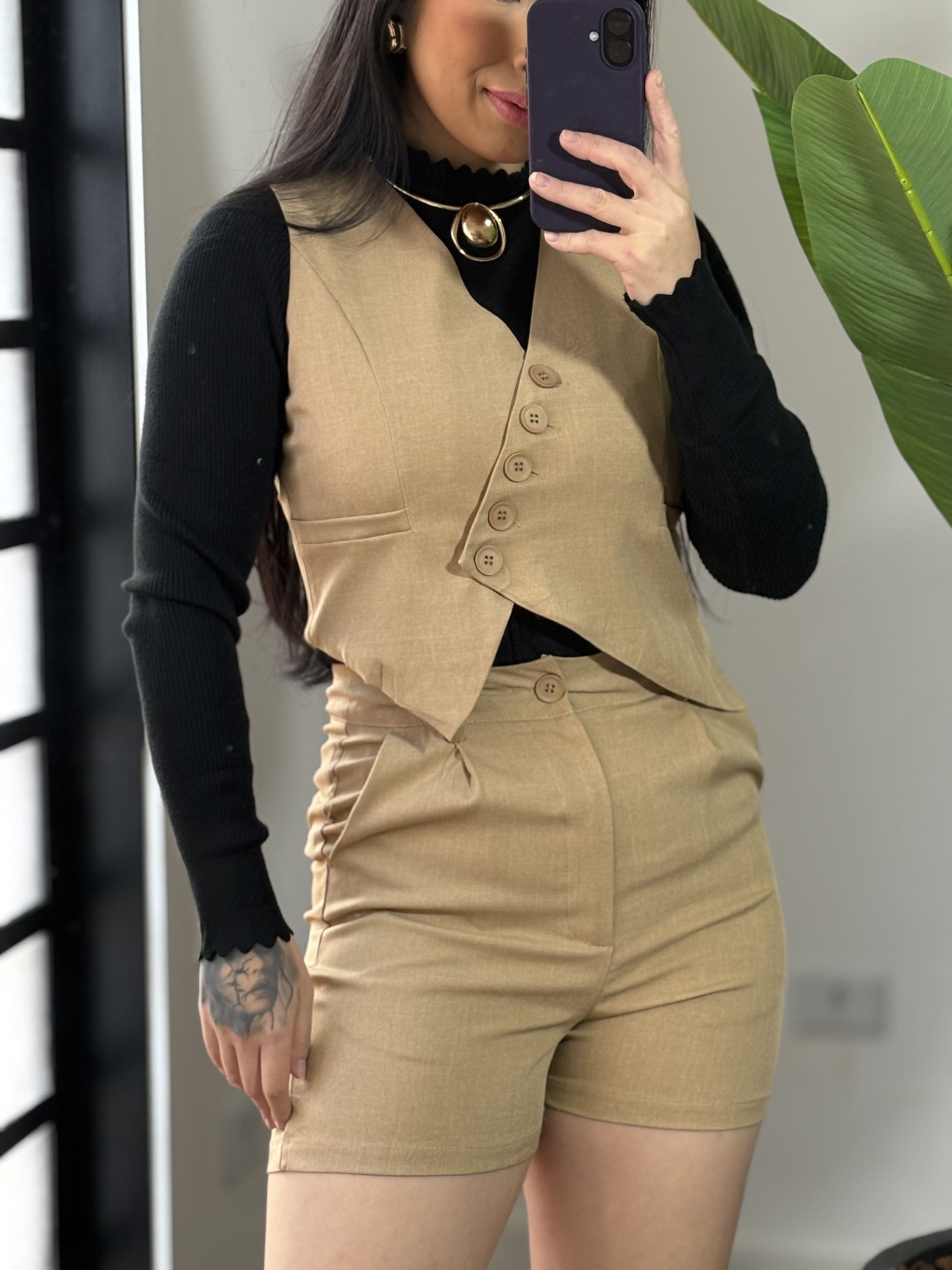 Conjunto alfaiataria botões Sheila 6267 - BEGE
