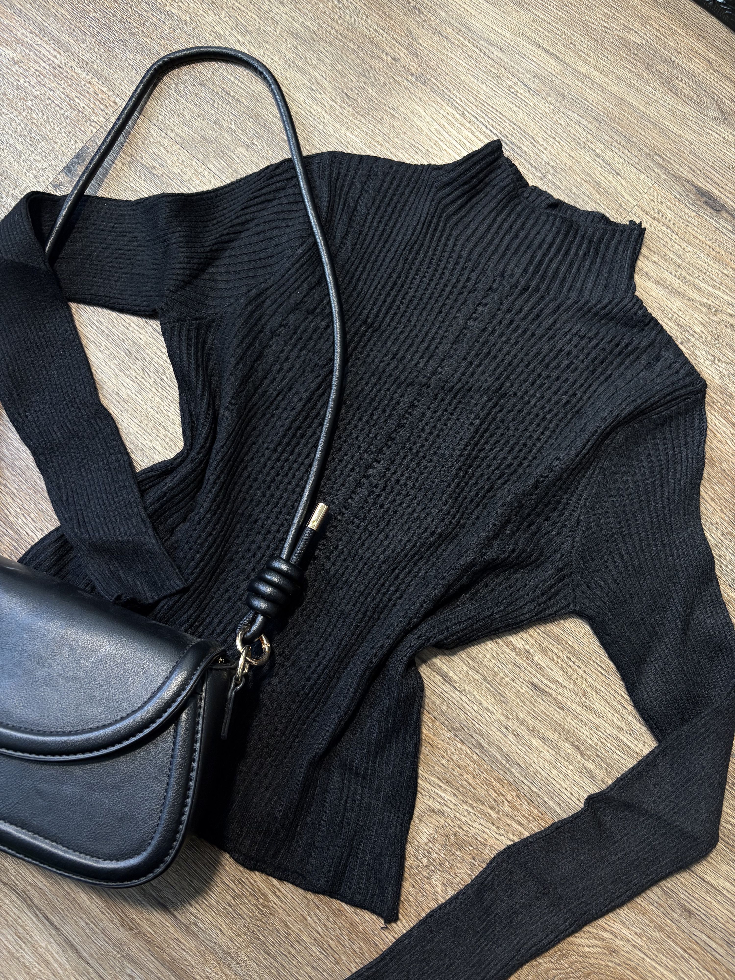 blusa trico vanessa AT302- preto