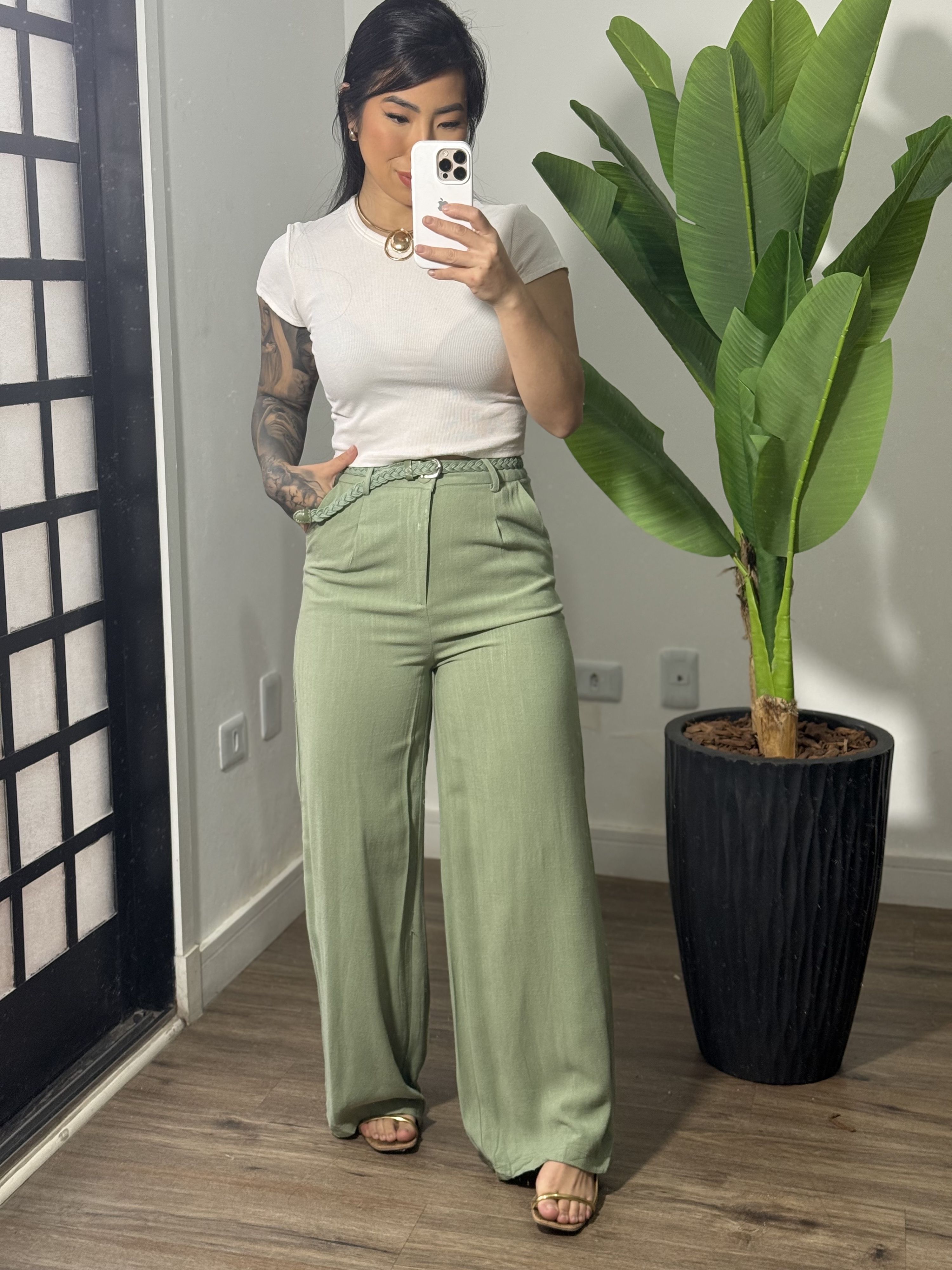 Calça com cinto trançado 7036 - verde