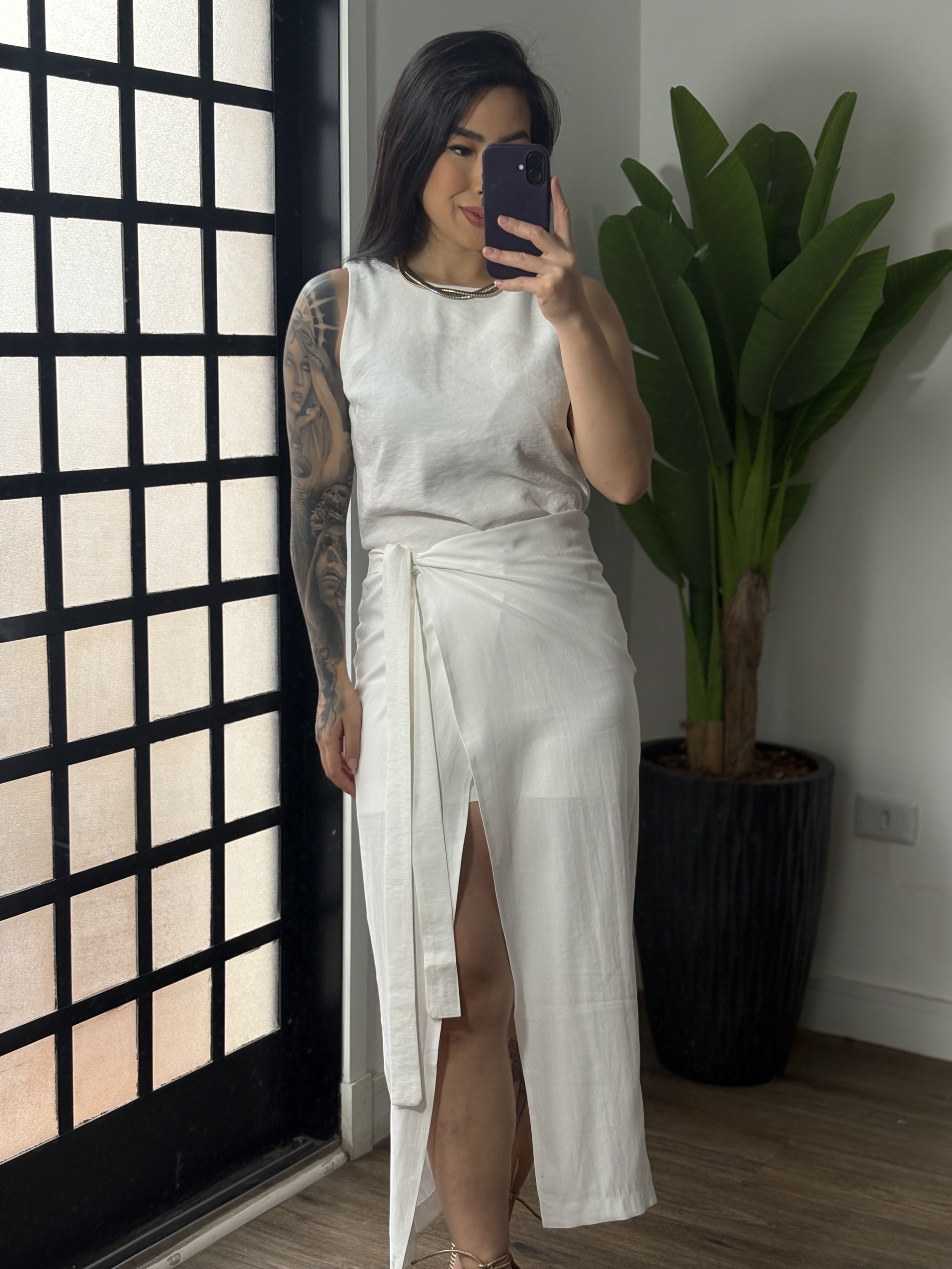 Conjunto shorts/saia transpassada Dara 372 - Branco 