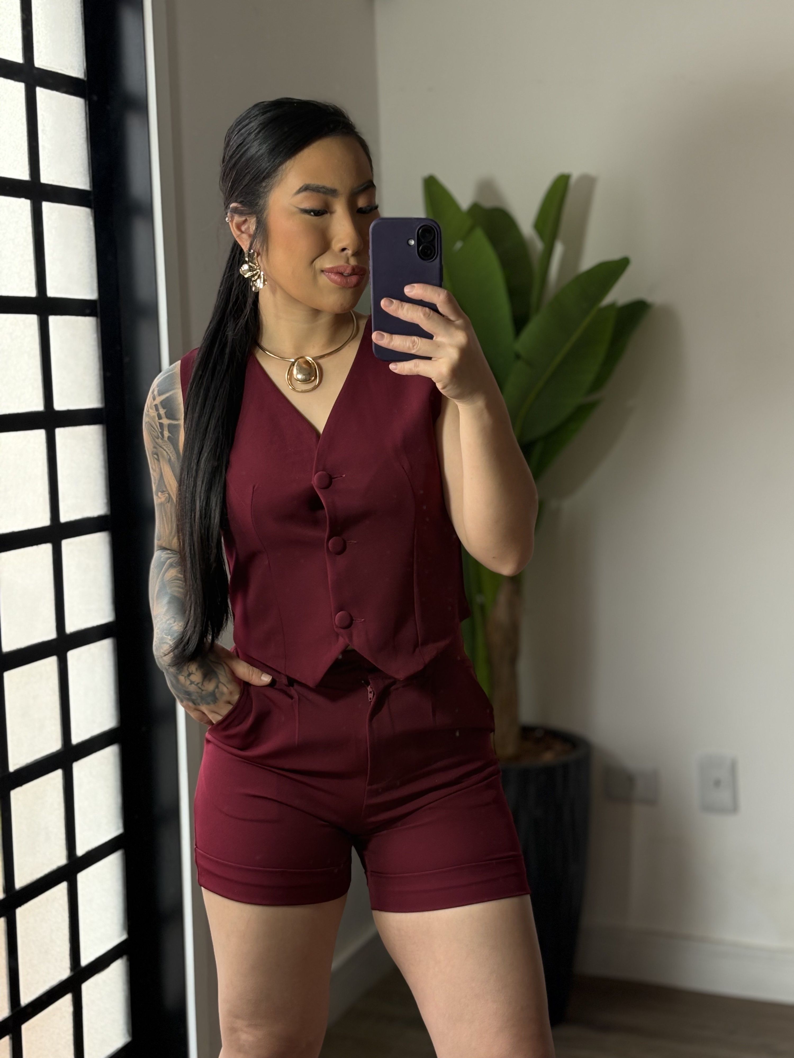 Conjunto Shorts Alfaiataria Dália 86 - Vinho 