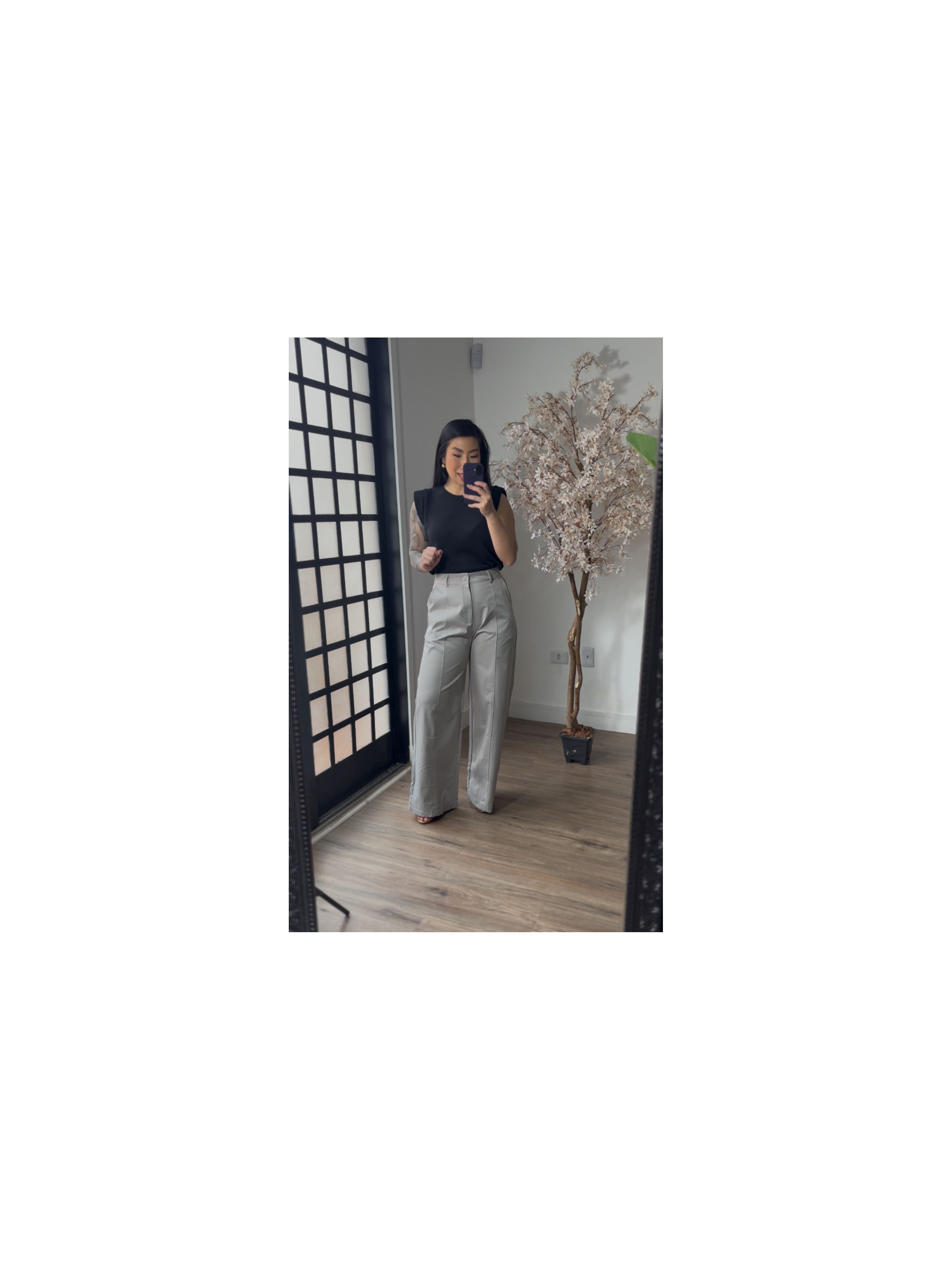 Calça Pantalona Acetinada Plus Size Aura 1185 - Cinza C065