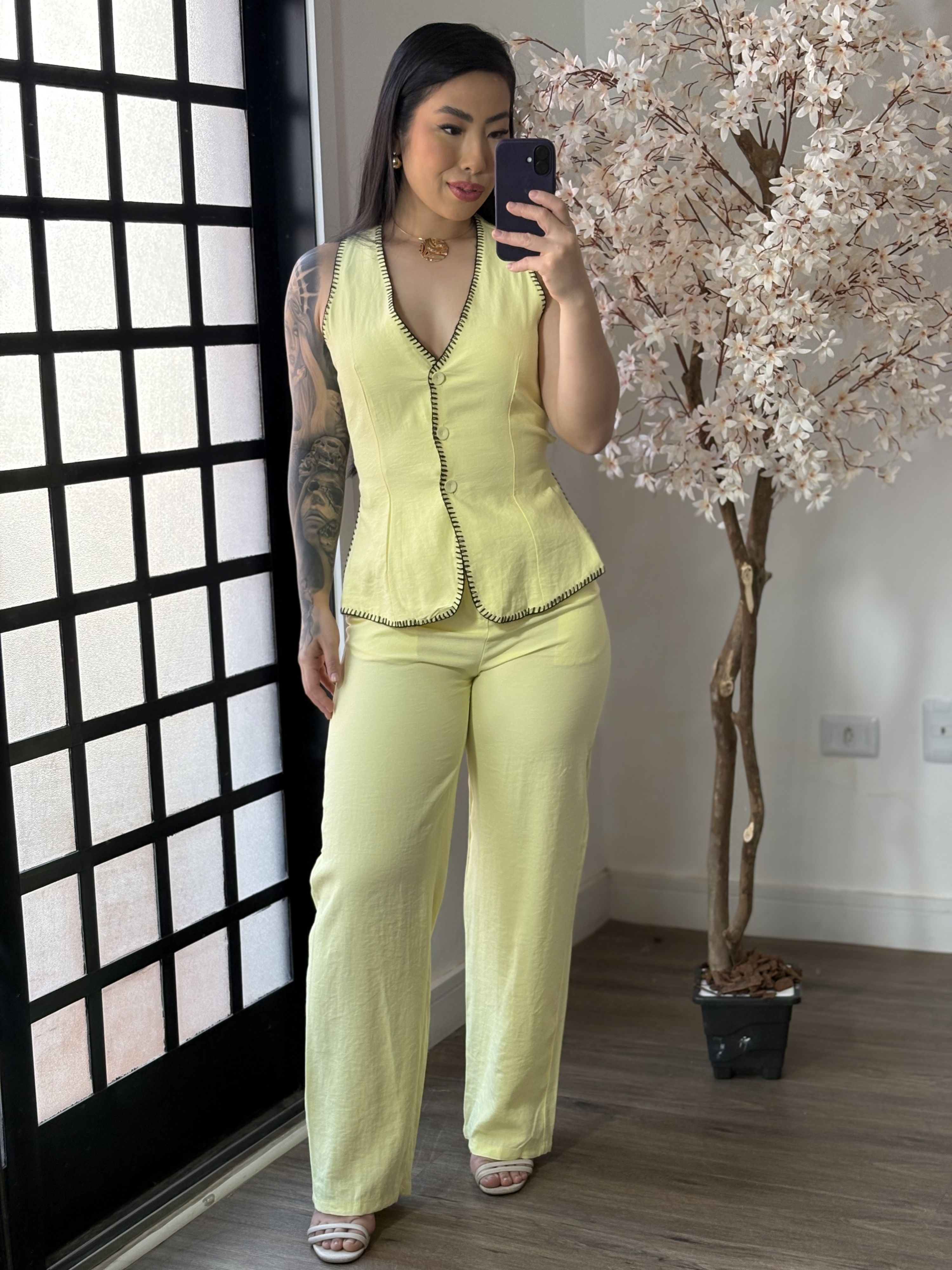 Conjunto Calça Bordado Anitta 7012 - Amarelo C017
