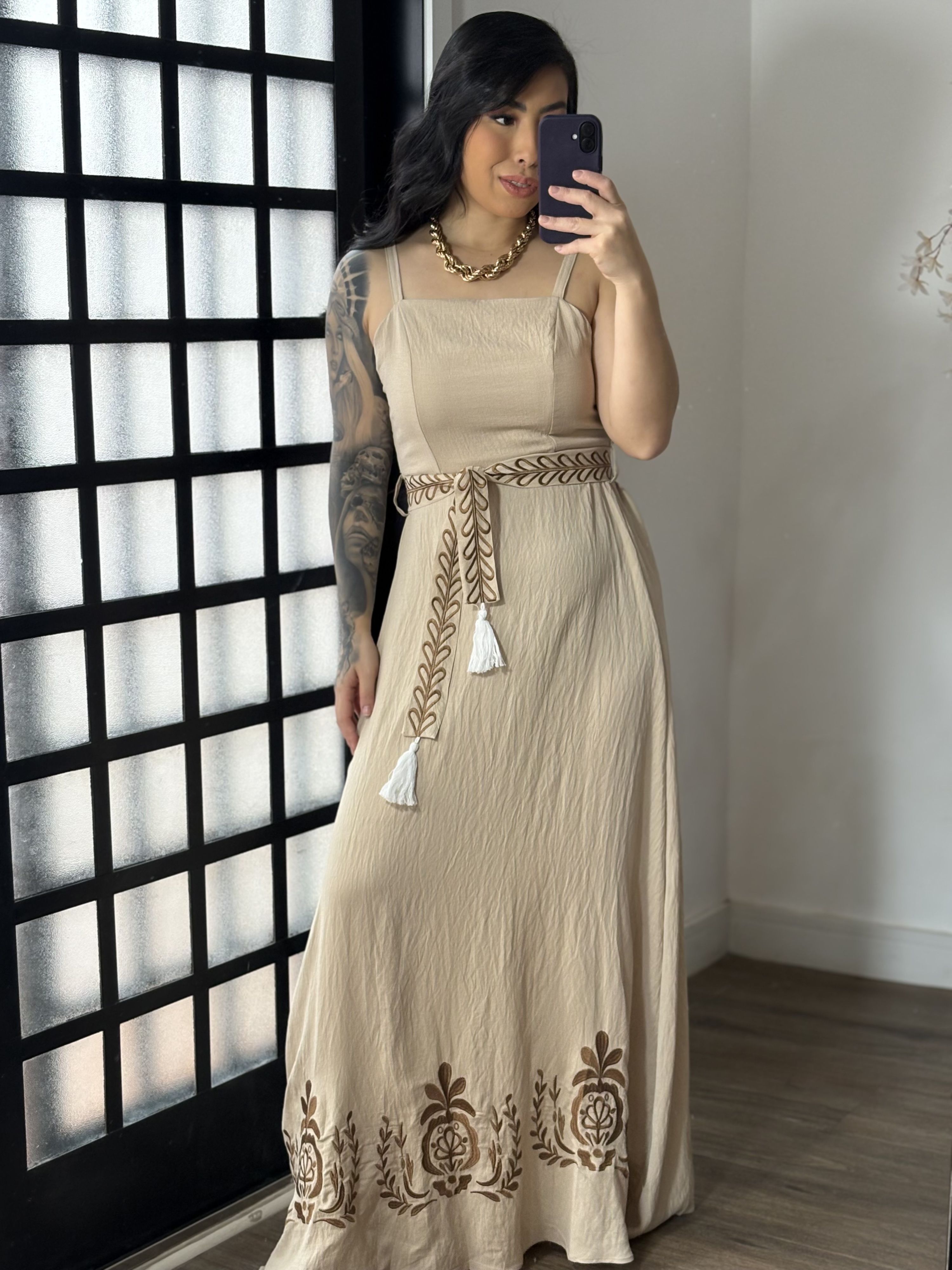 Vestido Bordado Ines Y080 - Bege C055