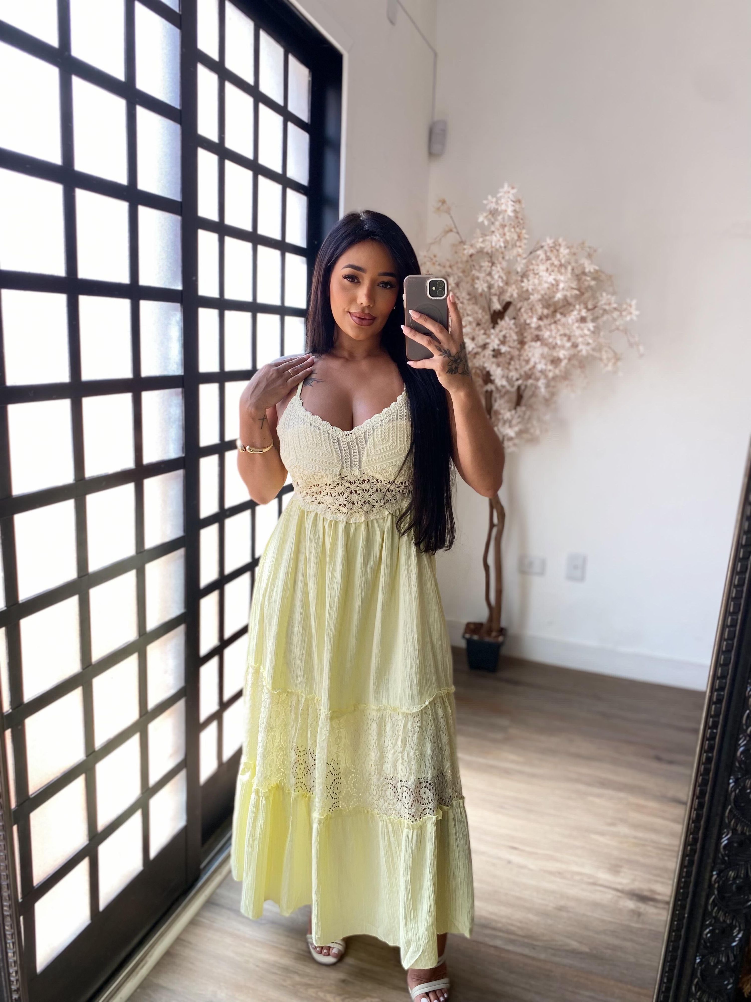 Vestido Rendado Daniela 5173 - Amarelo Manteiga C0...