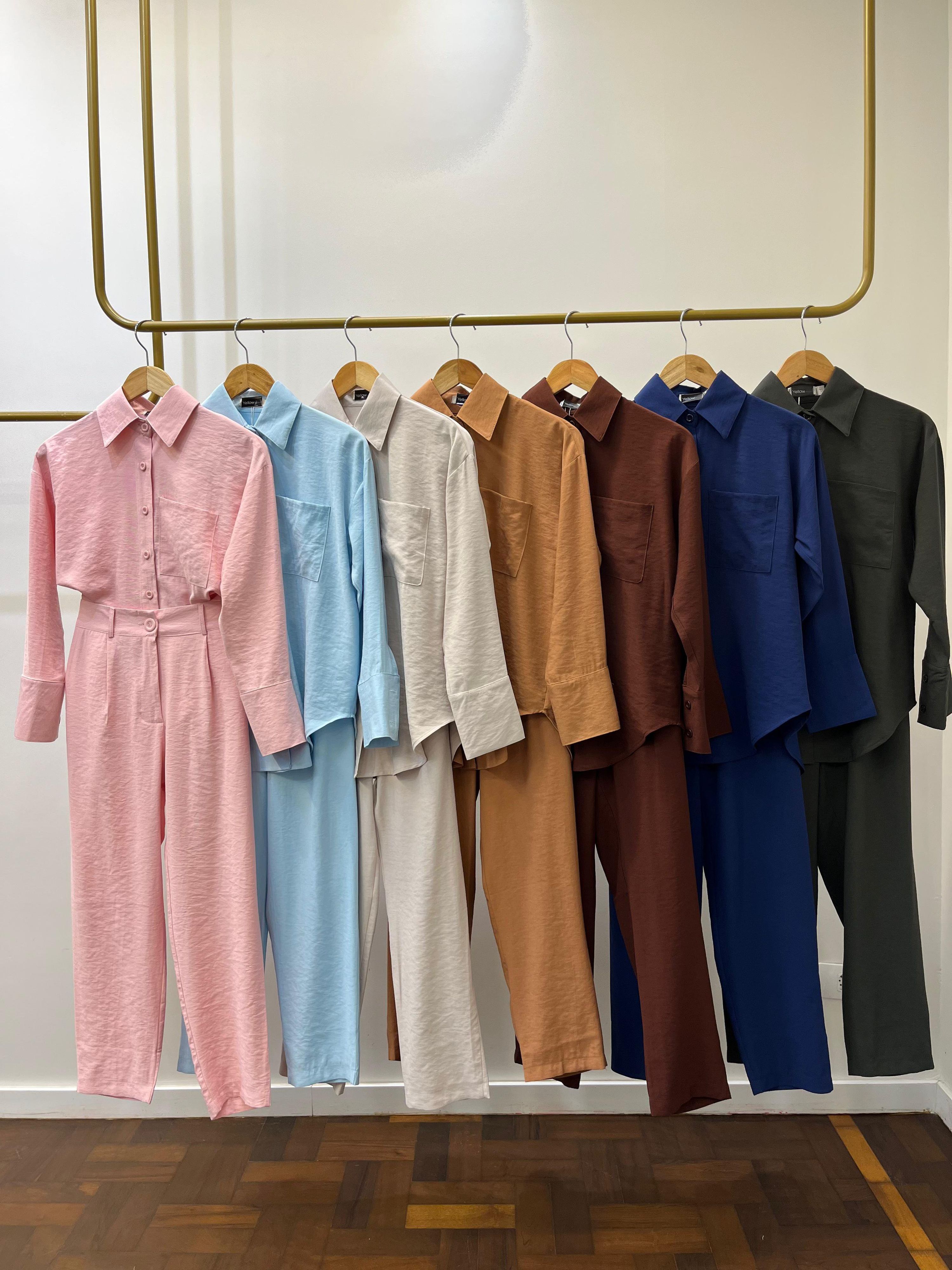  Conjunto Cecília - Camisa e Calça Alfaiataria - Cor Gelo