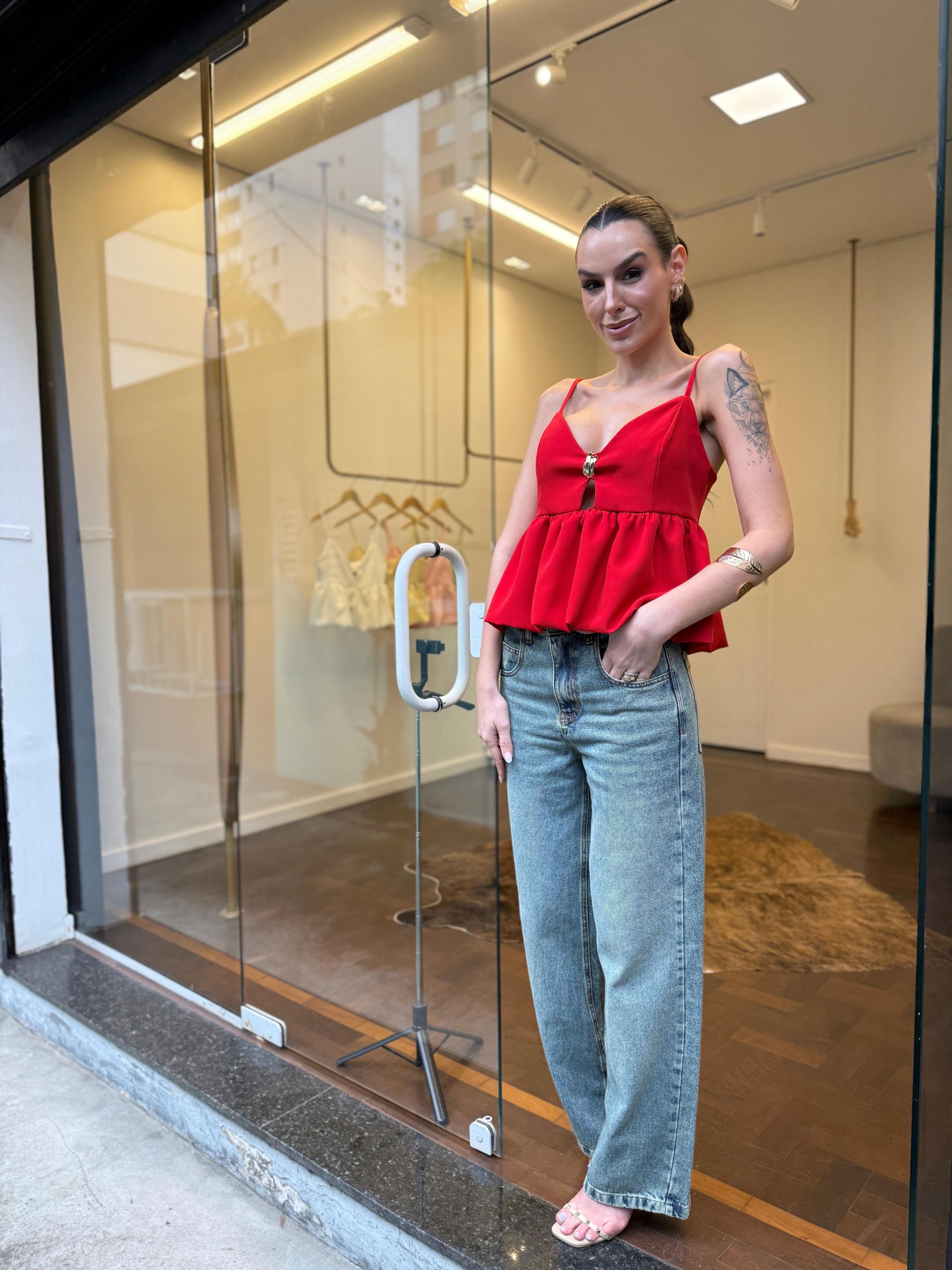 Blusa Heloísa - Alfaiataria Peplum - Vermelha