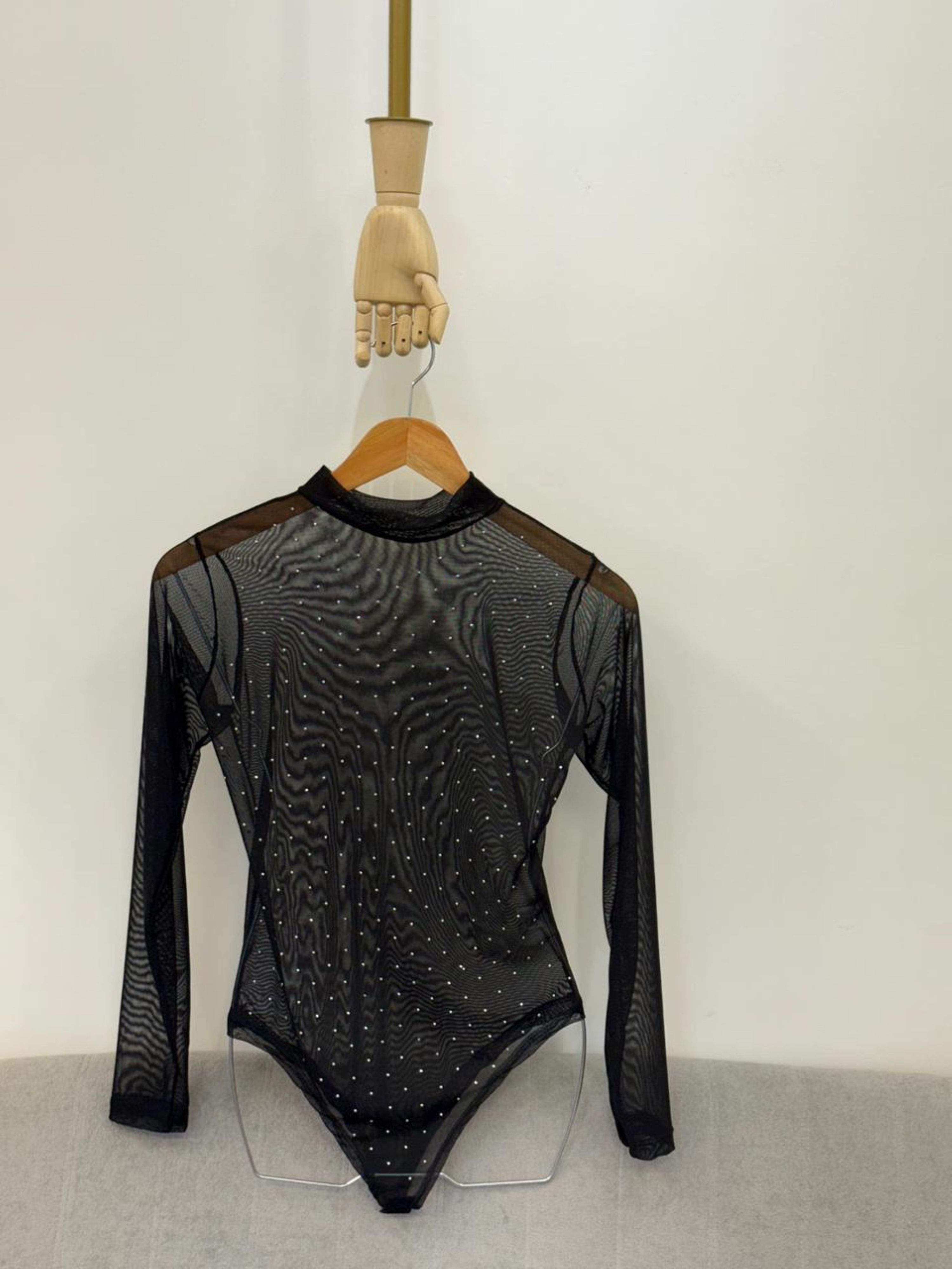 Body Tule Preto Aplicação 