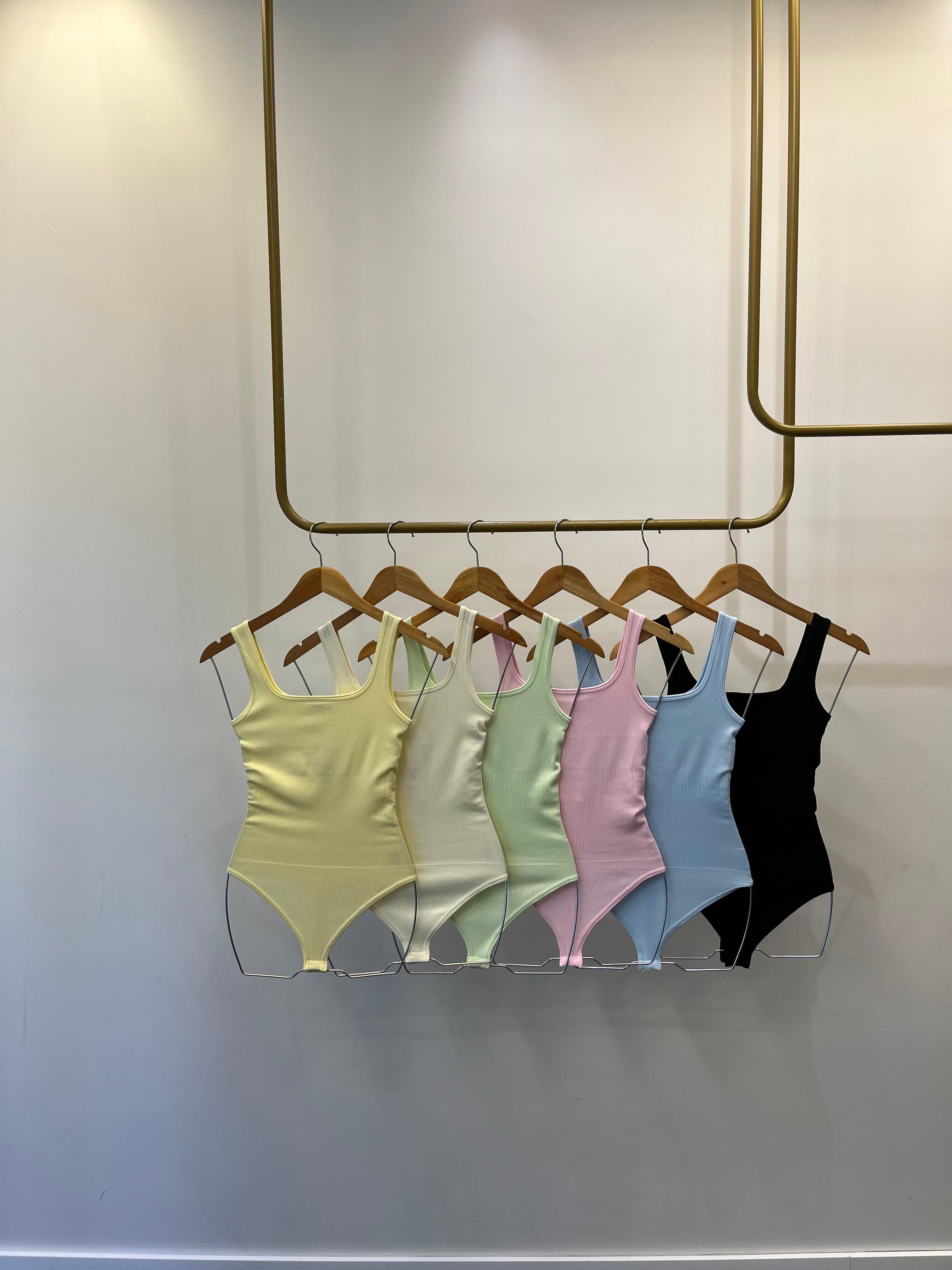 Body Modelador Sílvia - Verde