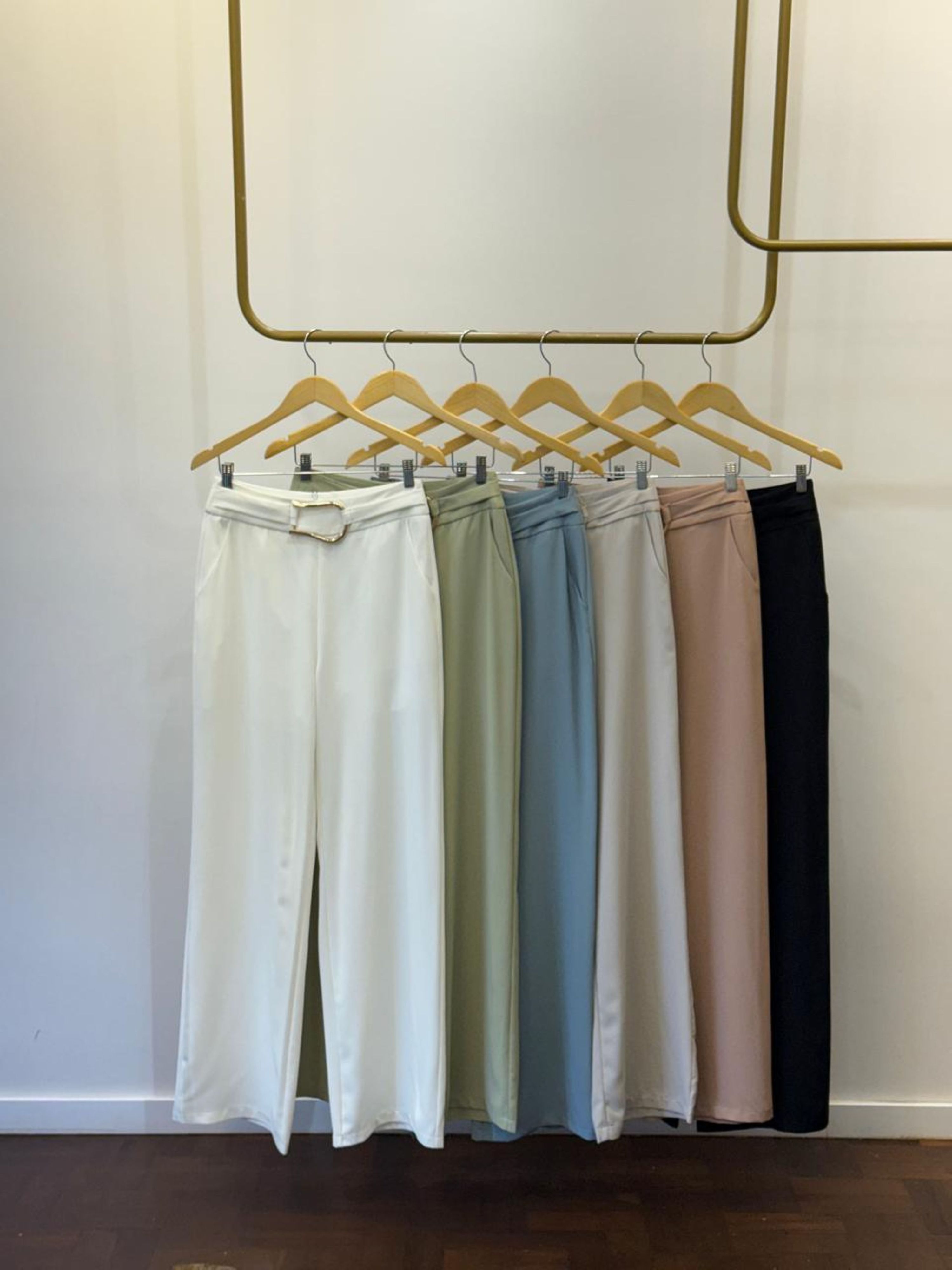 Calça Alfaiataria Cinto Orgânico - Preta 