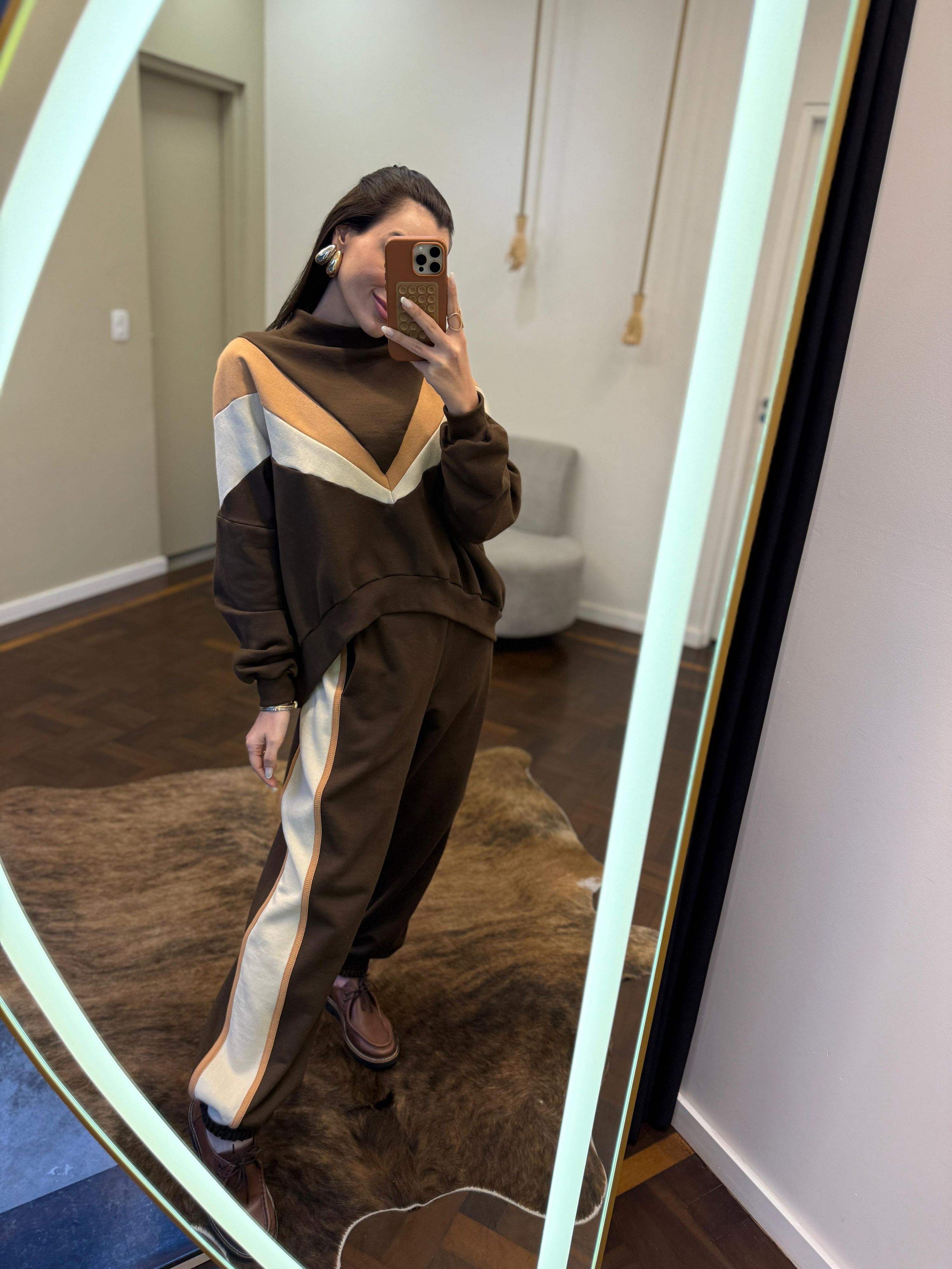 Conjunto Moletom Marrom e Cappuccino 