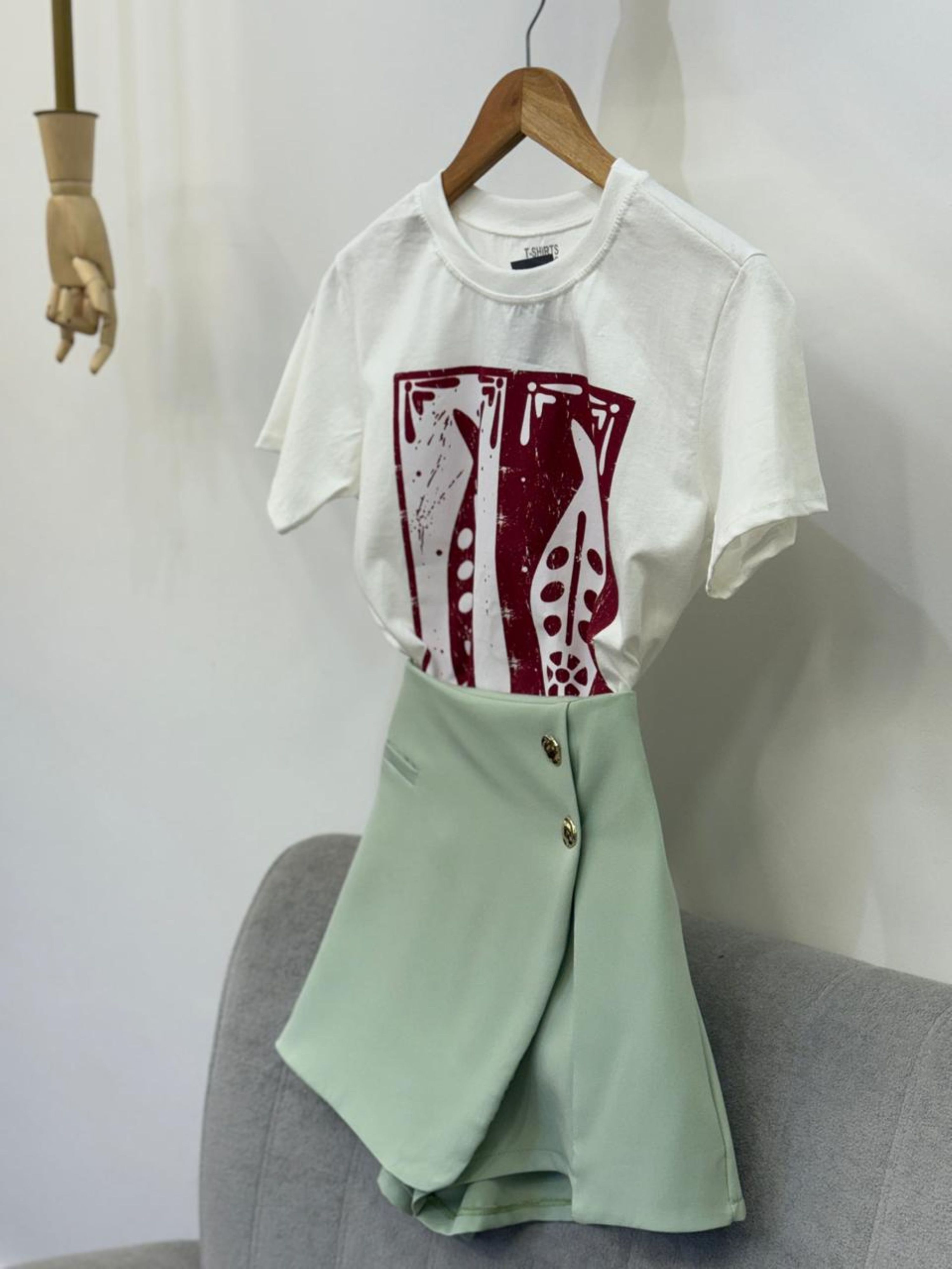 Shorts-Saia Alfaiataria Botão Orgânico - Verde