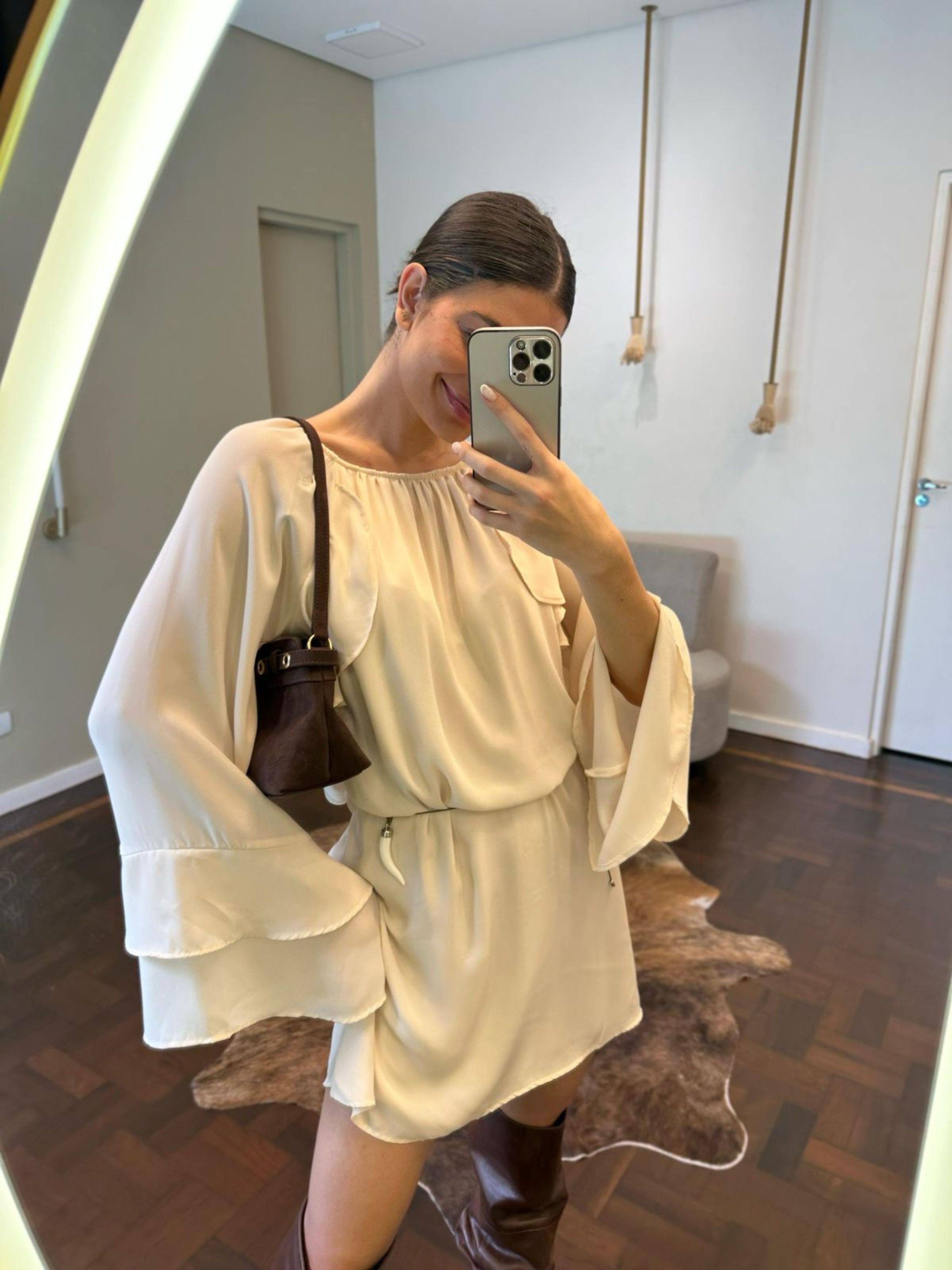 Vestido Curto Fluido Lituânia - Bege