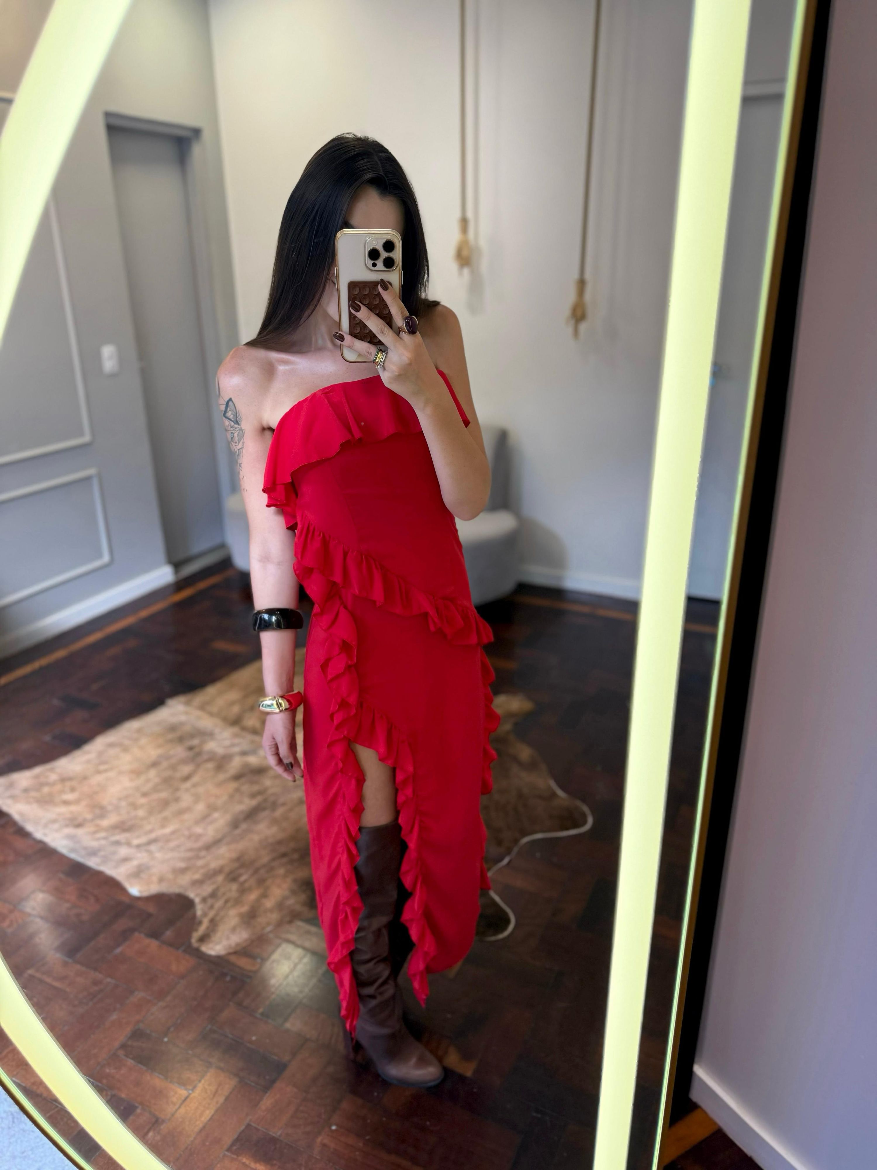 Vestido Tomara que Caia Babados e agenda Alessandra - Vermelho 