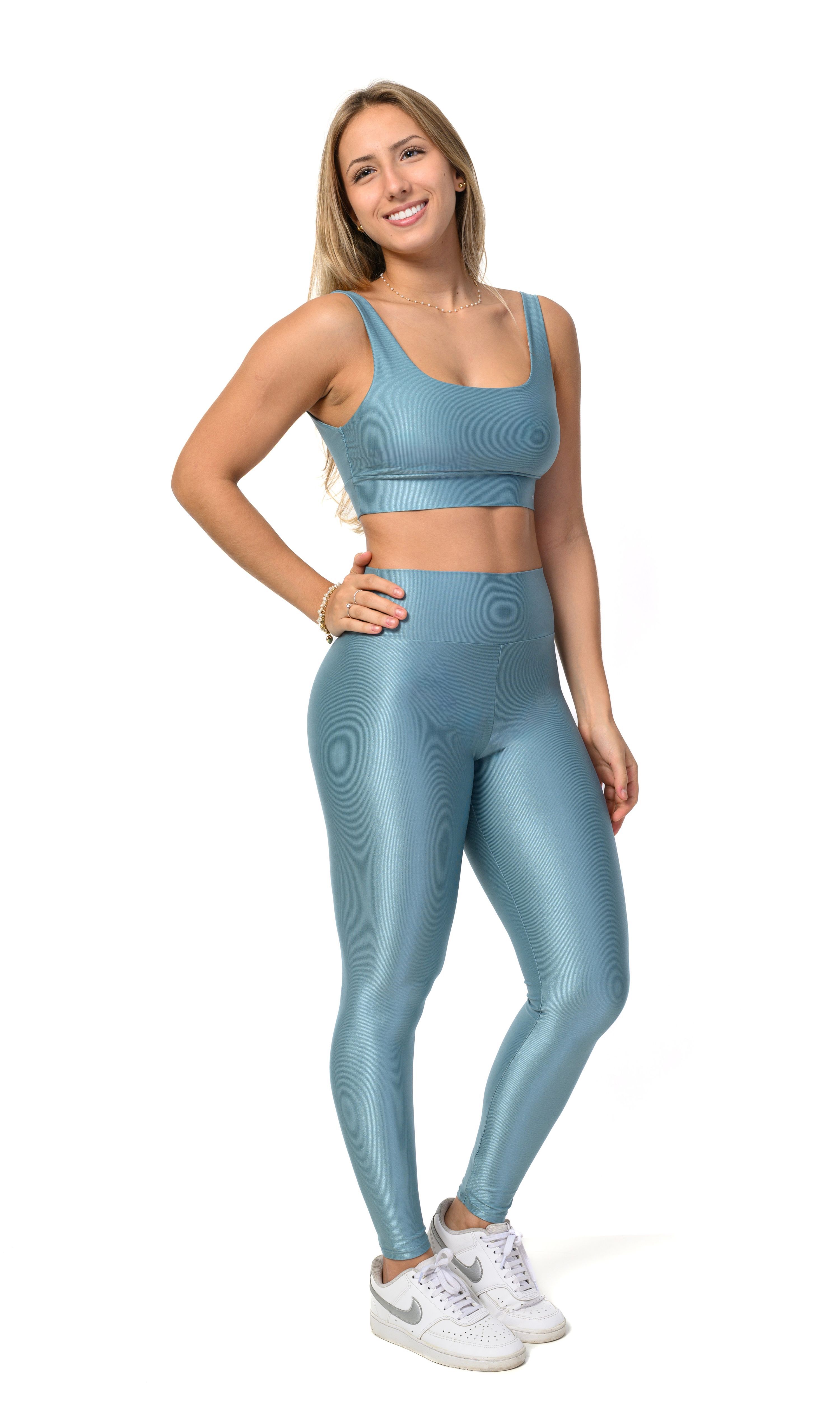 Top Quadrado Azul Claro