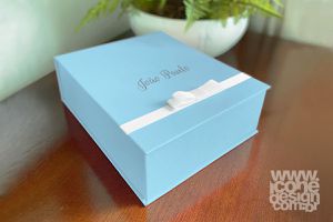 Caixa de Presente de Batismo Azul - Ícone Design