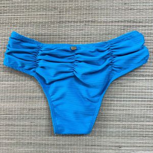 Hot Pants Drapeada Turquesa Texturizado