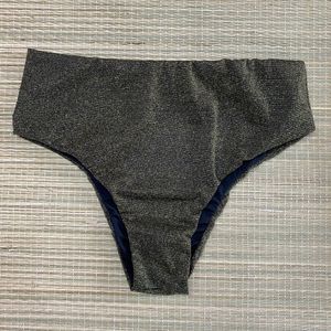 Hot Pants Lurex Preto