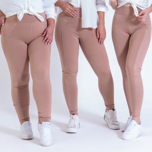 CALÇA PELUCIADA COM LATERAL EM MATALASSE